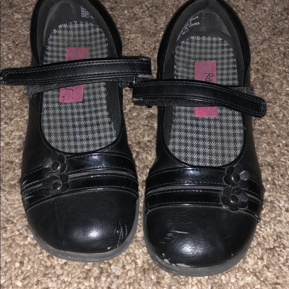 Adorable black maryjanes